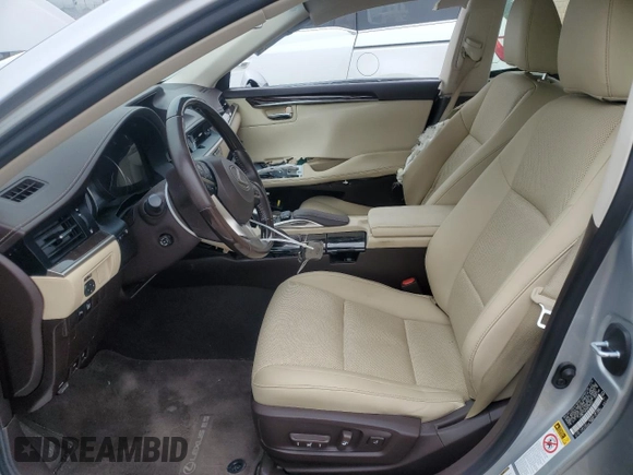 2016 Lexus ES 330 with VIN JTHBK1GG0G2232624, listed as a Copart auction lot 55597955 with 30,386 mi miles and Salvage title. Bid and sale history available at DreamBid. Image 7.