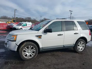 2008 Land Rover LR2 SE z VIN SALFS24N18H044567, wystawiony jako IAAI lot #41863429 z przebiegiem 156 669 mil mil oraz . Historia ofert i sprzedaży dostępna na DreamBid. Obrazek 17.