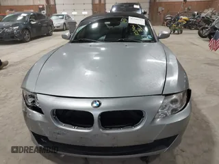 2006 BMW Z4 3.0si z VIN 4USBU53506LW92215, wystawiony jako IAAI lot #42340243 z przebiegiem 103 740 mil mil oraz . Historia ofert i sprzedaży dostępna na DreamBid. Obrazek 12.