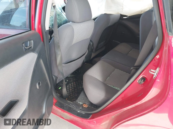 2006 Toyota Matrix STD z VIN 2T1LR30E96C557097, wystawiony jako IAAI lot #41708591 z przebiegiem Nie podano mil oraz . Historia ofert i sprzedaży dostępna na DreamBid. Obrazek 8.