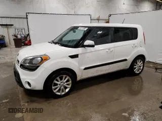 2012 Kia Soul + with VIN KNDJT2A61C7425121, listed as a Copart auction lot 45560815 with 208,833 mi miles and Clean Title. Bid and sale history available at carsss.com. Image 1.