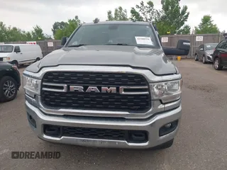 2024 Ram 2500 Big Horn with VIN 3C6UR5DL5RG154048, listed as a IAAI auction lot 42500524 with 41,177 mi miles and . Bid and sale history available at DreamBid. Image 12.