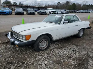 1983 Mercedes-Benz 380 with VIN WDBBA45A4DB026138, listed as a Copart auction lot 41698865 with 107,780 mi miles and Clean Title. Bid and sale history available at carsss.com. Image 1.