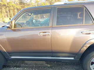 2011 Toyota 4Runner Trail with VIN JTEBU5JR5B5069176, listed as a IAAI auction lot 40907512 with 82,700 mi miles. Bid and sale history available at carsss.com. Image 14.