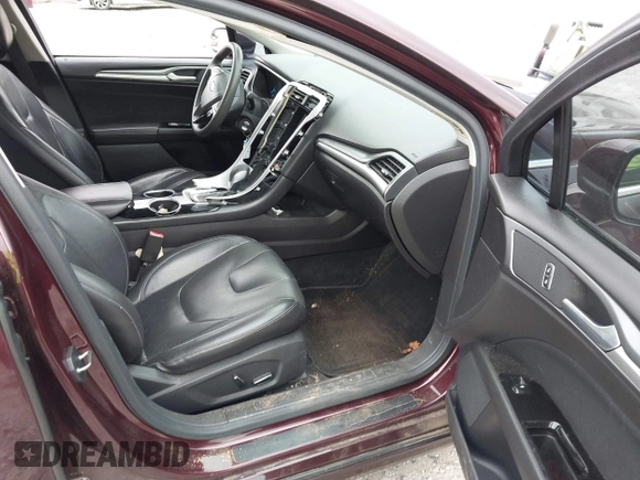 2013 Ford Fusion SE with VIN 3FA6P0H71DR321516, listed as a IAAI auction lot 42043293 with 106,659 mi miles. Bid and sale history available at carsss.com. Image 5.