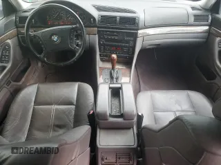 1998 BMW 7 Series 740il with VIN WBAGJ8328WDM22149, listed as a Copart auction lot 71931834 with 200,382 mi miles and Clean Title. Bid and sale history available at carsss.com. Image 8.