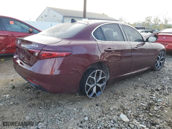 2019 Alfa Romeo Giulia with VIN ZARFANAN5K7609194, listed as a Copart auction lot 71571304 with 0 mi miles and Non Repairable. Bid and sale history available at carsss.com. Image 3.