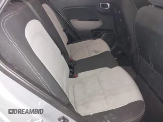 2021 Hyundai Venue Denim z VIN KMHRC8A33MU081091, wystawiony jako IAAI lot #41391922 z przebiegiem 49 343 mil mil oraz . Historia ofert i sprzedaży dostępna na DreamBid. Obrazek 8.