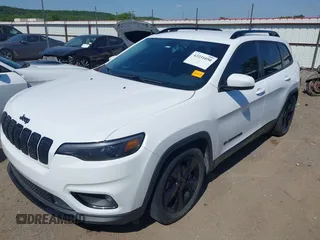 2019 Jeep Cherokee Latitude Plus with VIN 1C4PJLLB0KD339282, listed as a IAAI auction lot 42231050 with 115,901 mi miles and . Bid and sale history available at DreamBid. Image 2.
