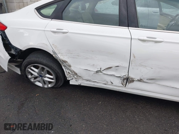 2014 Ford Fusion SE with VIN 3FA6P0H78ER202959, listed as a IAAI auction lot 41776630 with 93,295 mi miles. Bid and sale history available at carsss.com. Image 6.