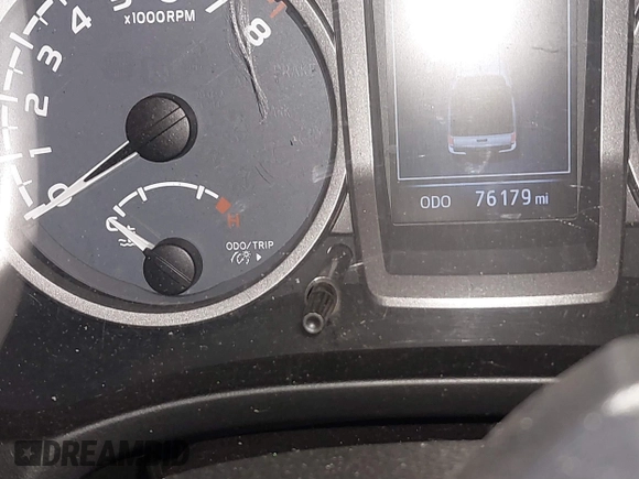 2016 Toyota Tacoma SR5 with VIN 3TMDZ5BN2GM007990, listed as a IAAI auction lot 41288736 with 76,179 mi miles. Bid and sale history available at carsss.com. Image 15.