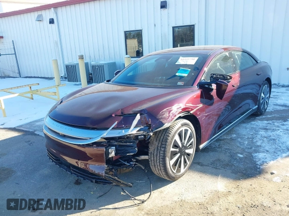 2023 Lucid Air Pure z VIN 50EA1PFA5PA006306, wystawiony jako IAAI lot #41235791 z przebiegiem 5240 mil mil oraz . Historia ofert i sprzedaży dostępna na DreamBid. Obrazek 6.