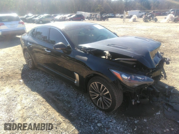 2018 Kia Stinger Premium with VIN KNAE25LA4J6014190, listed as a IAAI auction lot 41163976 with 67,976 mi miles. Bid and sale history available at carsss.com. Image 1.