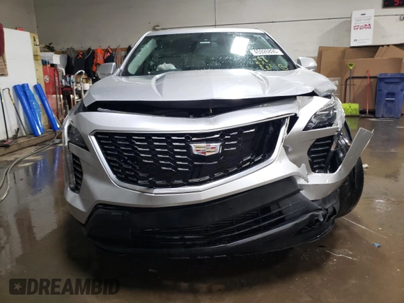 2019 Cadillac XT4 AWD Luxury with VIN 1GYFZBR44KF128401, listed as a Copart auction lot 45926895 with 76,303 mi miles and Salvage Title. Bid and sale history available at carsss.com. Image 5.