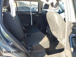 2022 Volkswagen Tiguan SE with VIN 3VV3B7AX6NM037247, listed as a IAAI auction lot 41644680 with 47,048 mi miles and . Bid and sale history available at DreamBid. Image 8.