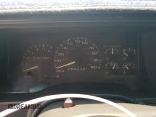 1998 Chevrolet Silverado 1500 with VIN 2GCEC19M8W1262449, listed as a Copart auction lot 67150574 with 167,907 mi miles and Salvage Title. Bid and sale history available at DreamBid. Image 9.
