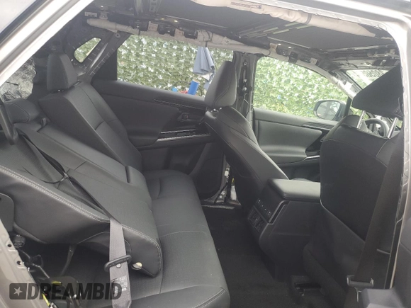 2023 Subaru Solterra Premium с VIN JTMABABA3PA030575, выставлен на аукционе Copart как лот 38050524 с пробегом 1 511 миль миль и На запчасти • Non repairable. История ставок и продаж доступна на DreamBid. Изображение 10.
