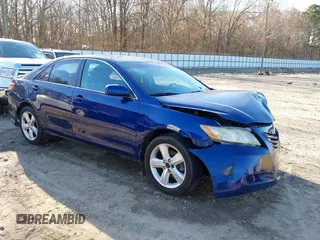 2011 Toyota Camry LE z VIN 4T1BF3EK5BU681671, wystawiony jako IAAI lot #41683626 z przebiegiem 198 000 mil mil oraz . Historia ofert i sprzedaży dostępna na DreamBid. Obrazek 1.