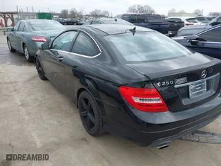 2013 Mercedes-Benz C-Class C 250 with VIN WDDGJ4HB3DG066876, listed as a IAAI auction lot 41676738 with 86,245 mi miles. Bid and sale history available at carsss.com. Image 3.