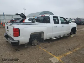 2015 Chevrolet Silverado 1500 Work Truck with VIN 1GCRCPEH0FZ323054, listed as a Copart auction lot 44063755 with 233,026 mi miles and Salvage Title. Bid and sale history available at carsss.com. Image 3.