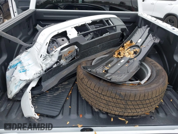 2024 Ford F-150 Lightning XLT with VIN 1FTVW3LKXRWG01185, listed as a IAAI auction lot 41679606 with 4,961 mi miles and . Bid and sale history available at DreamBid. Image 12.
