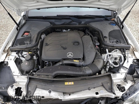 2020 Mercedes-Benz E-Class E 350 with VIN WDDZF8DB6LA701257, listed as a Copart auction lot 43832105 with 37,601 mi miles and Salvage Title. Bid and sale history available at carsss.com. Image 12.