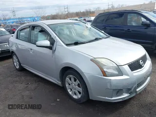 2012 Nissan Sentra SL z VIN 3N1AB6AP1CL636191, wystawiony jako IAAI lot #41702193 z przebiegiem 127 882 mil mil oraz . Historia ofert i sprzedaży dostępna na DreamBid. Obrazek 1.