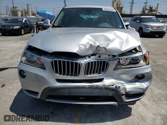 2014 BMW X3 xDrive28i z VIN 5UXWX9C59E0D26101, wystawiony jako Copart lot #60690065 z przebiegiem 94 386 mil mil oraz Szkoda całkowita • Salvage title. Historia ofert i sprzedaży dostępna na DreamBid. Obrazek 5.