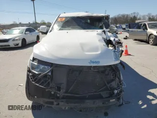 2019 Jeep Grand Cherokee Laredo E z VIN 1C4RJEAG8KC556538, wystawiony jako Copart lot #50733865 z przebiegiem Nie podano mil oraz Nie do naprawy • Non repairable. Historia ofert i sprzedaży dostępna na DreamBid. Obrazek 5.