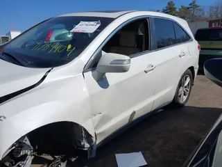 2015 Acura RDX with VIN 5J8TB4H39FL010970, listed as a IAAI auction lot 41784904 with 111,942 mi miles. Bid and sale history available at carsss.com. Image 18.
