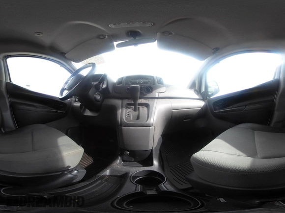 2015 Nissan NV200 SV with VIN 3N6CM0KN0FK728958, listed as a IAAI auction lot 41938350 with 192,240 mi miles. Bid and sale history available at carsss.com. Image 18.