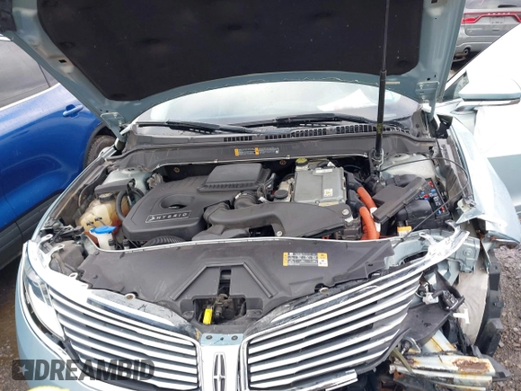2014 Lincoln MKZ Hybrid with VIN 3LN6L2LU2ER813239, listed as a IAAI auction lot 42191138 with 126,082 mi miles and . Bid and sale history available at DreamBid. Image 10.