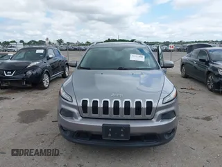 2017 Jeep Cherokee Latitude with VIN 1C4PJLCB0HW640731, listed as a IAAI auction lot 42327480 with 133,884 mi miles and . Bid and sale history available at DreamBid. Image 11.