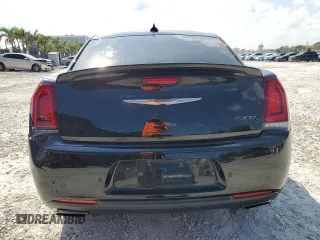 2017 Chrysler 300 S Alloy Edition with VIN 2C3CCABT6HH612734, listed as a Copart auction lot 50622495 with 75,688 mi miles and Salvage Title. Bid and sale history available at DreamBid. Image 6.