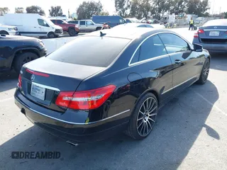 2012 Mercedes-Benz E 350 with VIN WDDKJ5KB4CF139136, listed as a IAAI auction lot 41852191 with 161,115 mi miles and . Bid and sale history available at DreamBid. Image 4.