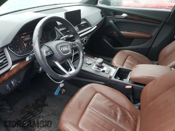 2020 Audi Q5 Premium with VIN WA1ANAFY7L2045884, listed as a Copart auction lot 72488902 with 34,008 mi miles. Bid and sale history available at carsss.com. Image 7.