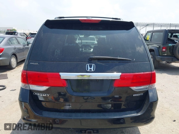 2010 Honda Odyssey Touring с VIN 5FNRL3H90AB070720, выставлен на аукционе IAAI как лот 42335181 с пробегом 145 205 миль миль и . История ставок и продаж доступна на DreamBid. Изображение 17.
