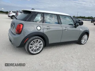 2021 MINI Hardtop 4 Door Cooper S with VIN WMWXU9C08M2N81063, listed as a Copart auction lot 86783454 with Not provided miles and Non repairable. Bid and sale history available at DreamBid. Image 3.