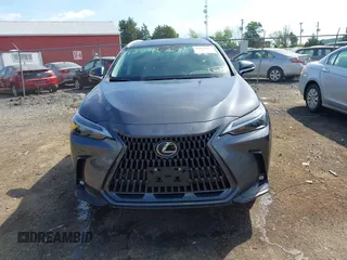 2023 Lexus NX 350 Premium z VIN 2T2GGCEZ3PC023075, wystawiony jako IAAI lot #42091257 z przebiegiem 28 674 mil mil oraz . Historia ofert i sprzedaży dostępna na DreamBid. Obrazek 13.