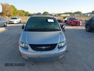 2001 Chrysler Town & Country with VIN 2C4GP543X1R193874, listed as a IAAI auction lot 41772904 with 178,763 mi miles and . Bid and sale history available at DreamBid. Image 6.