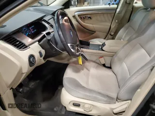 2015 Ford Taurus SEL с VIN 1FAHP2H82FG170371, выставлен на аукционе Copart как лот 60748625 с пробегом 187 305 миль миль и На запчасти • Non repairable. История ставок и продаж доступна на DreamBid. Изображение 7.