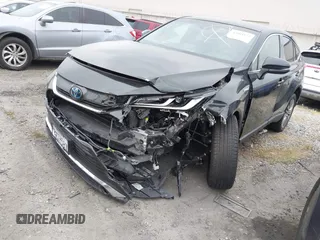 2021 Toyota Venza LE with VIN JTEAAAAH7MJ060526, listed as a IAAI auction lot 42084173 with 39,013 mi miles and . Bid and sale history available at DreamBid. Image 2.