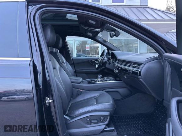 2017 Audi Q7 Premium Plus с VIN WA1LAAF78HD031810, выставлен на аукционе IAAI как лот 41808807 с пробегом 119 171 миль миль и . История ставок и продаж доступна на DreamBid. Изображение 5.