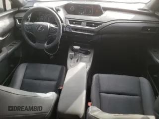 2022 Lexus UX 250h с VIN JTHP9JBH6N2057892, выставлен на аукционе Copart как лот 73822804 с пробегом 8 430 миль миль и Списание • Salvage title. История ставок и продаж доступна на DreamBid. Изображение 8.