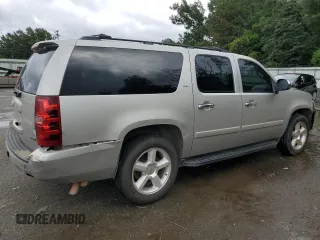 2008 Chevrolet Suburban LTZ with VIN 3GNFK16398G150750, listed as a Copart auction lot 70668964 with 281,440 mi miles and Salvage Title. Bid and sale history available at carsss.com. Image 3.