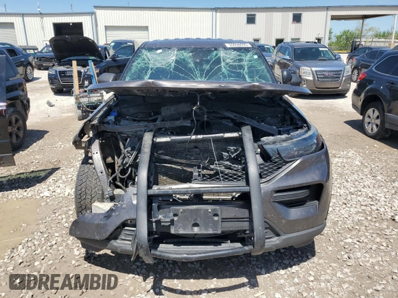2020 Ford Police Interceptor Utility z VIN 1FM5K8AB9LGA19930, wystawiony jako Copart lot #55056095 z przebiegiem Nie podano mil oraz Szkoda całkowita • Salvage title. Historia ofert i sprzedaży dostępna na DreamBid. Obrazek 5.