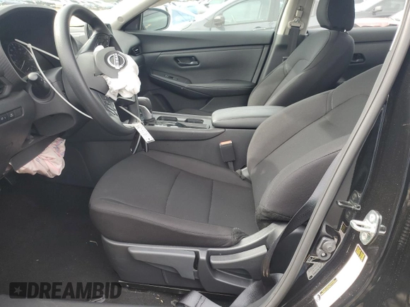 2025 Nissan Sentra S with VIN 3N1AB8BV2SY249854, listed as a Copart auction lot 45282355 with 4,124 mi miles and Salvage Title. Bid and sale history available at DreamBid. Image 7.