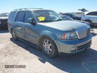 2006 Lincoln Navigator Luxury with VIN 5LMFU28586LJ12930, listed as a IAAI auction lot 41735286 with 168,480 mi miles. Bid and sale history available at carsss.com. Image 1.