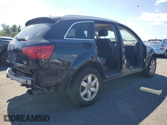 2014 Audi Q7 3.0T Premium with VIN WA1CGAFE6ED002833, listed as a Copart auction lot 70429994 with 153,158 mi miles and Salvage Title. Bid and sale history available at carsss.com. Image 3.