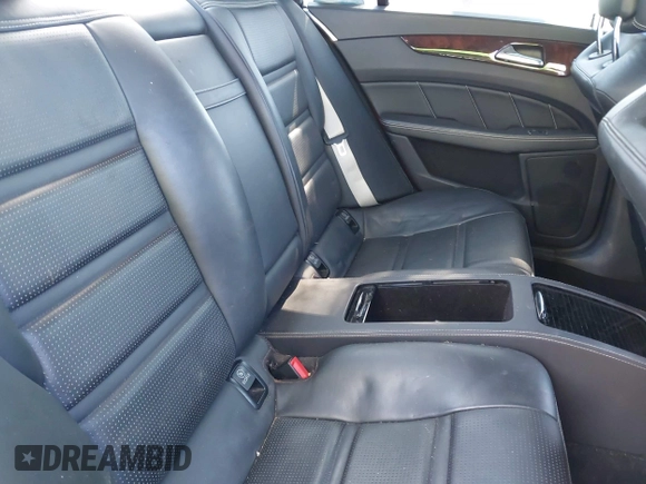 2014 Mercedes-Benz CLS 63 S AMG with VIN WDDLJ7GB2EA119248, listed as a IAAI auction lot 41564487 with 110,177 mi miles and . Bid and sale history available at DreamBid. Image 8.